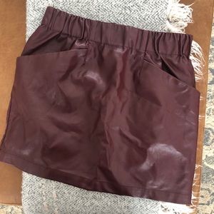 Faux leather mini skirt